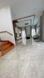 Meyer Road (D15), Terrace #604908871